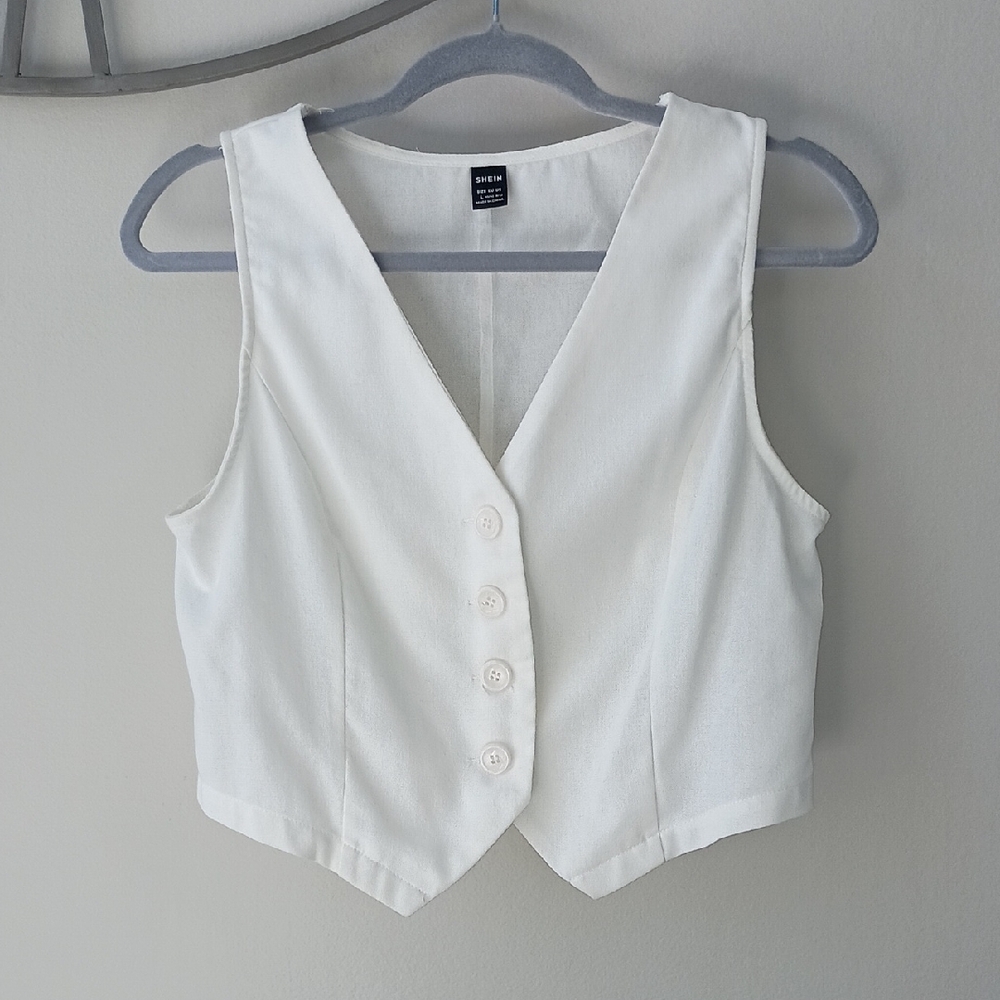 SHEIN White Vest